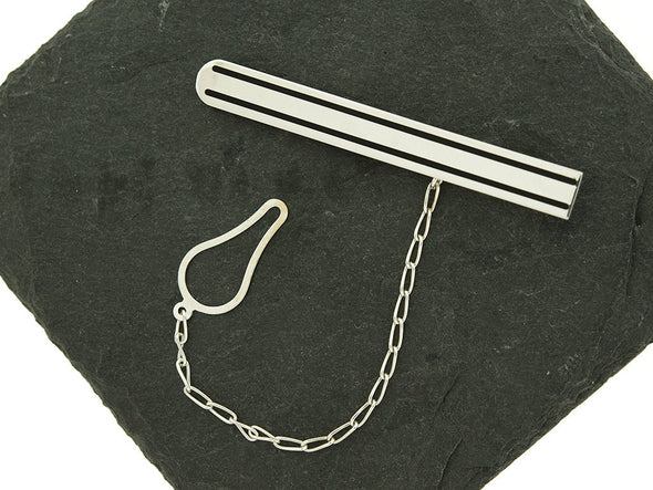 Sterling Knot Black Trim Tie Clip with Chain